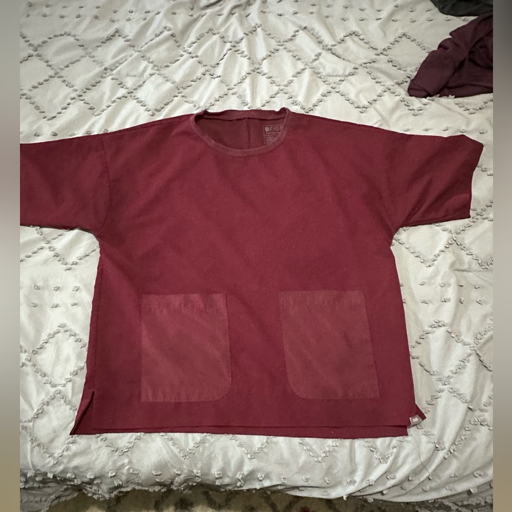 Figs Burgundy Short Sleeve Top